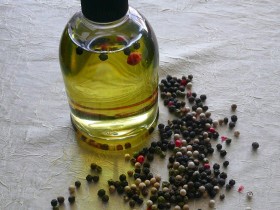 black-pepper-oil